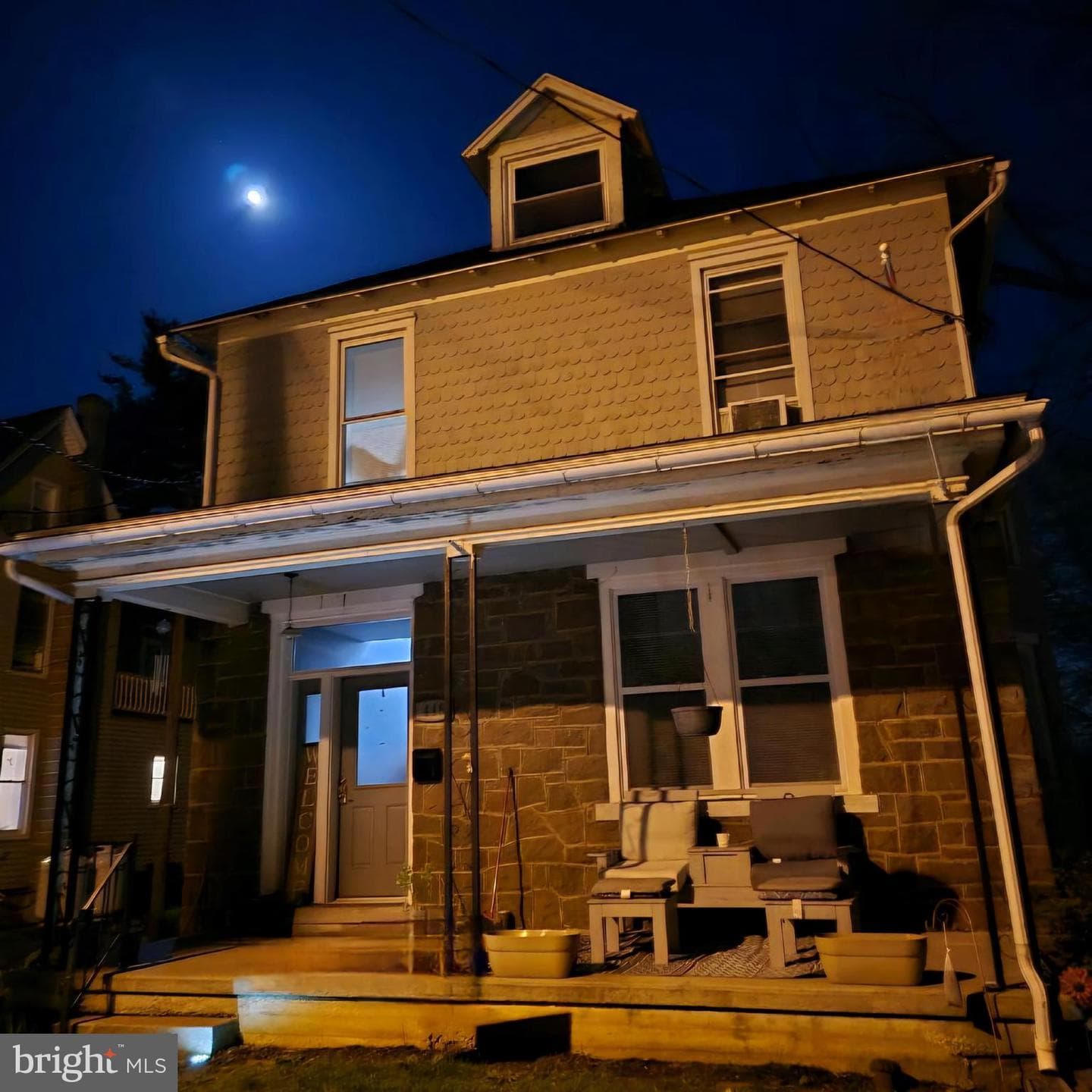 448 E Maple Street photo 30