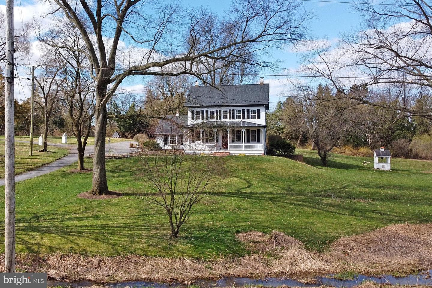 115 Mountville Drive photo 2