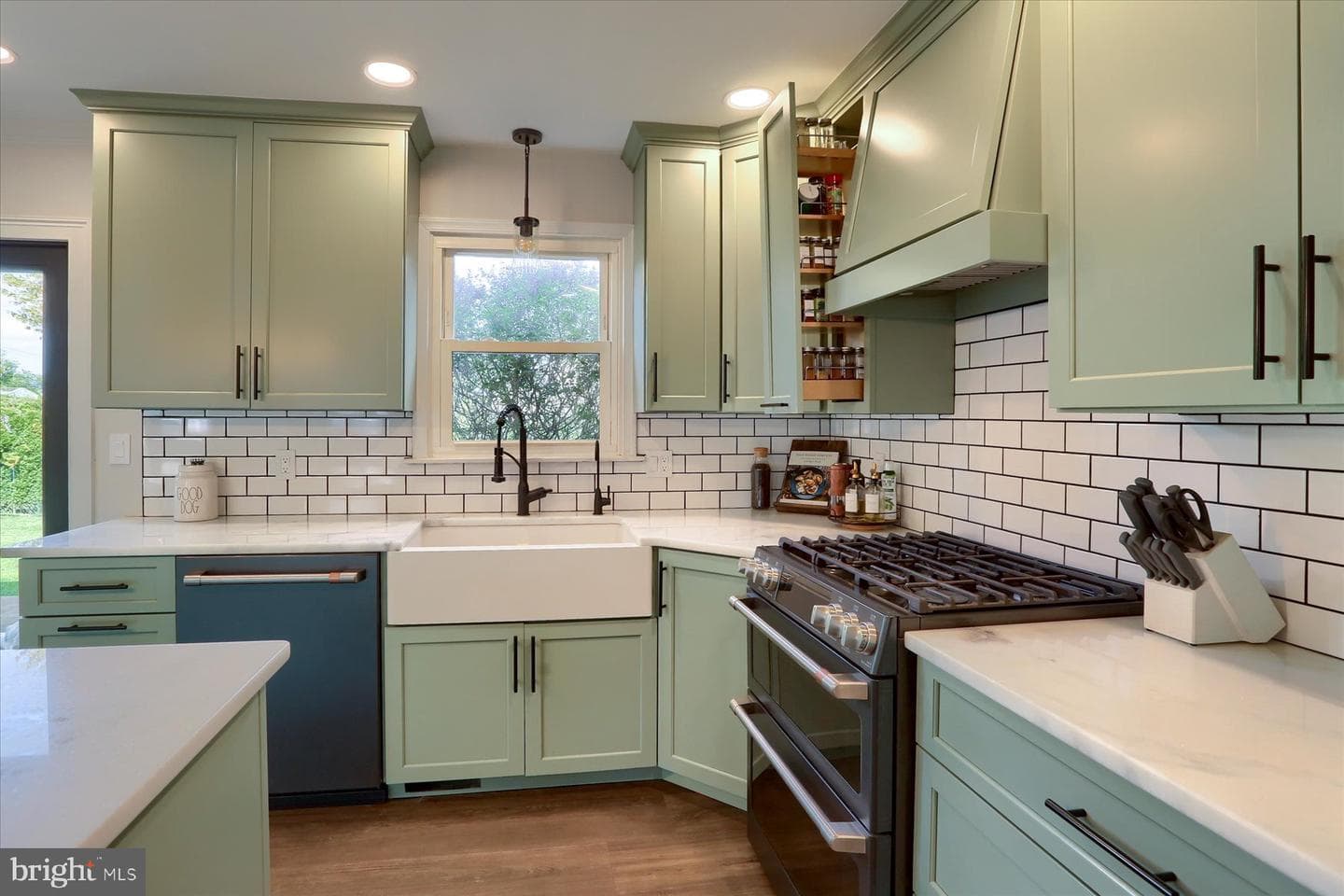 5 Northgate Avenue photo 6