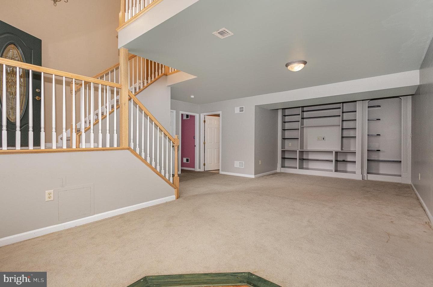 937 Sycamore Lane photo 17