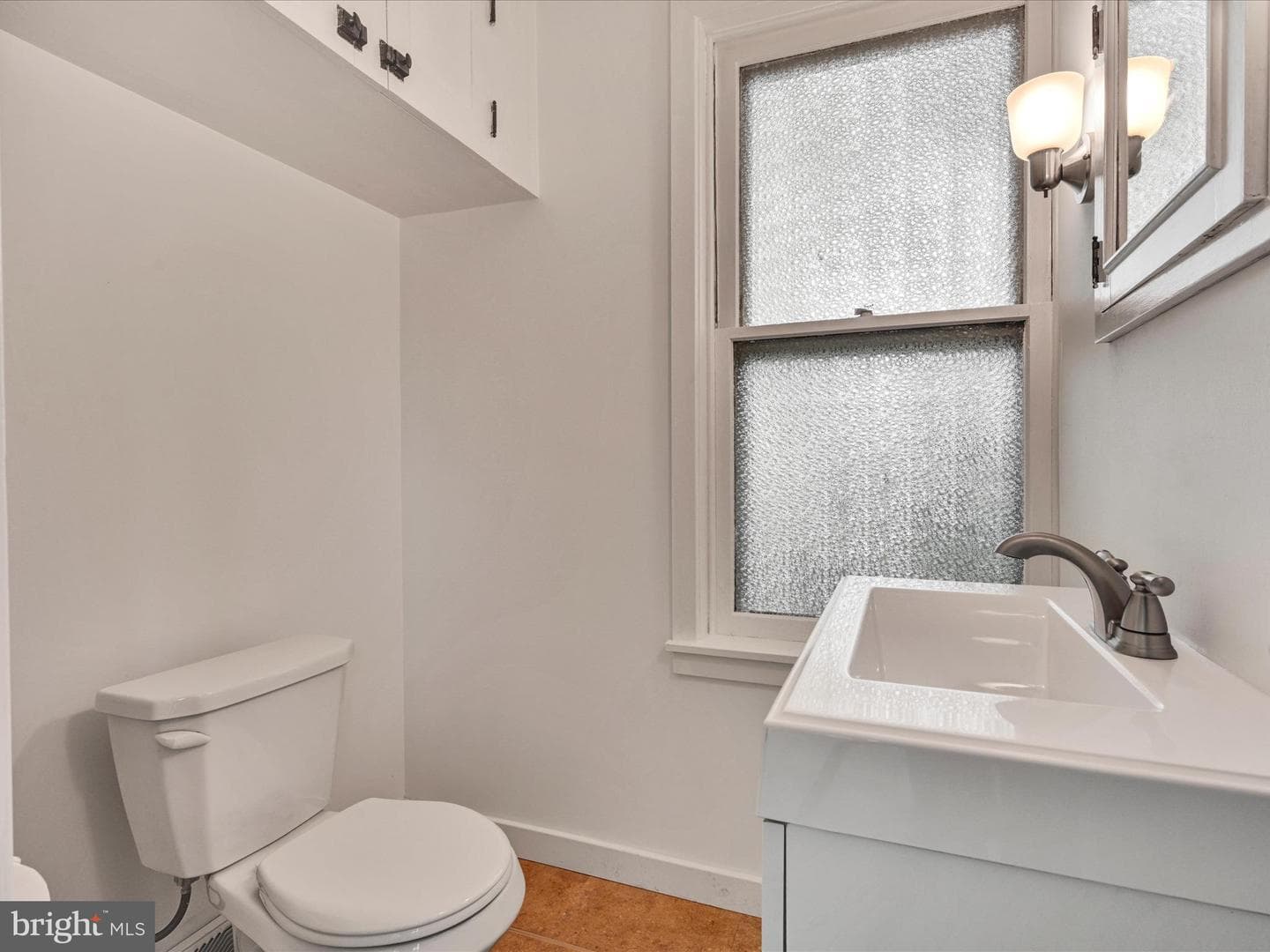 2000 S 5th Avenue photo 21