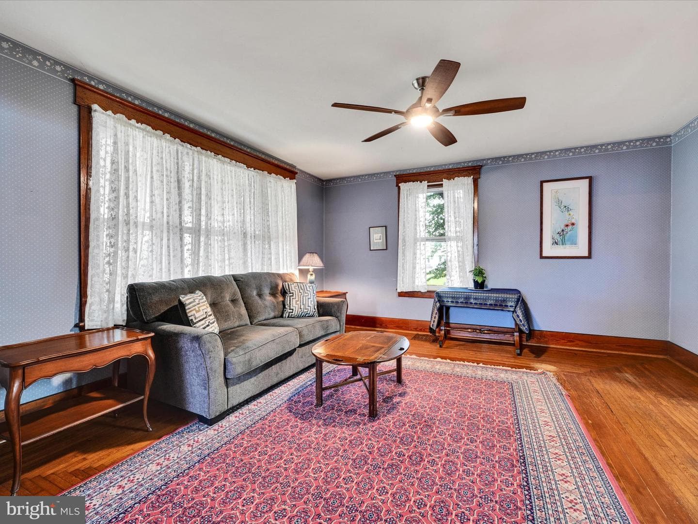 2000 S 5th Avenue photo 7