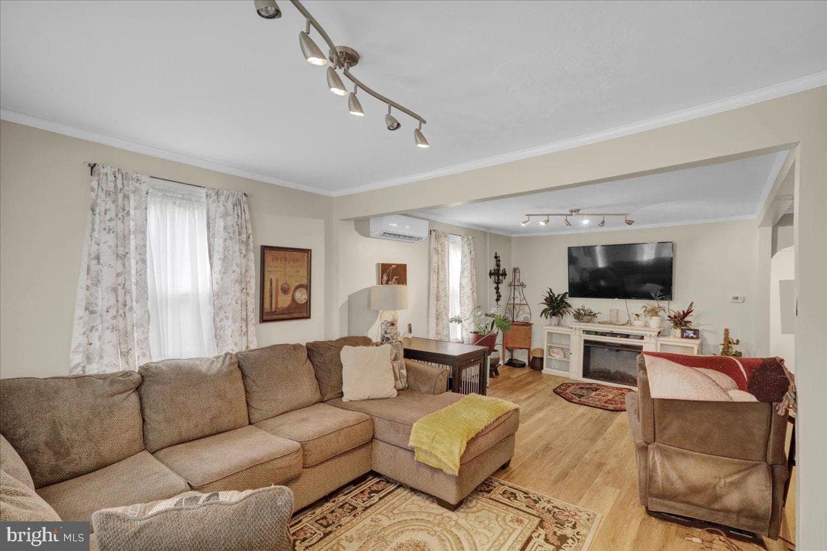 1319 Sandhill Road photo 23