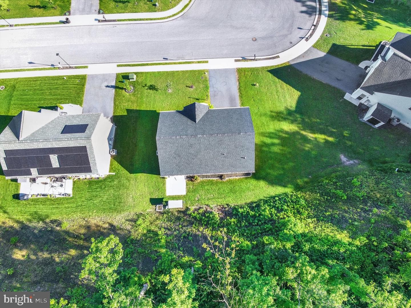 526 Darlington Avenue photo 44