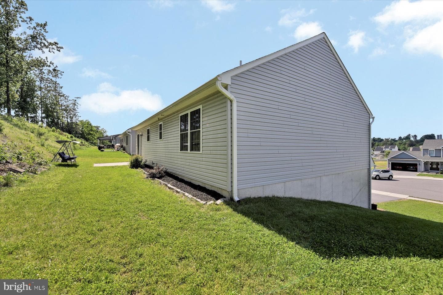 526 Darlington Avenue photo 8