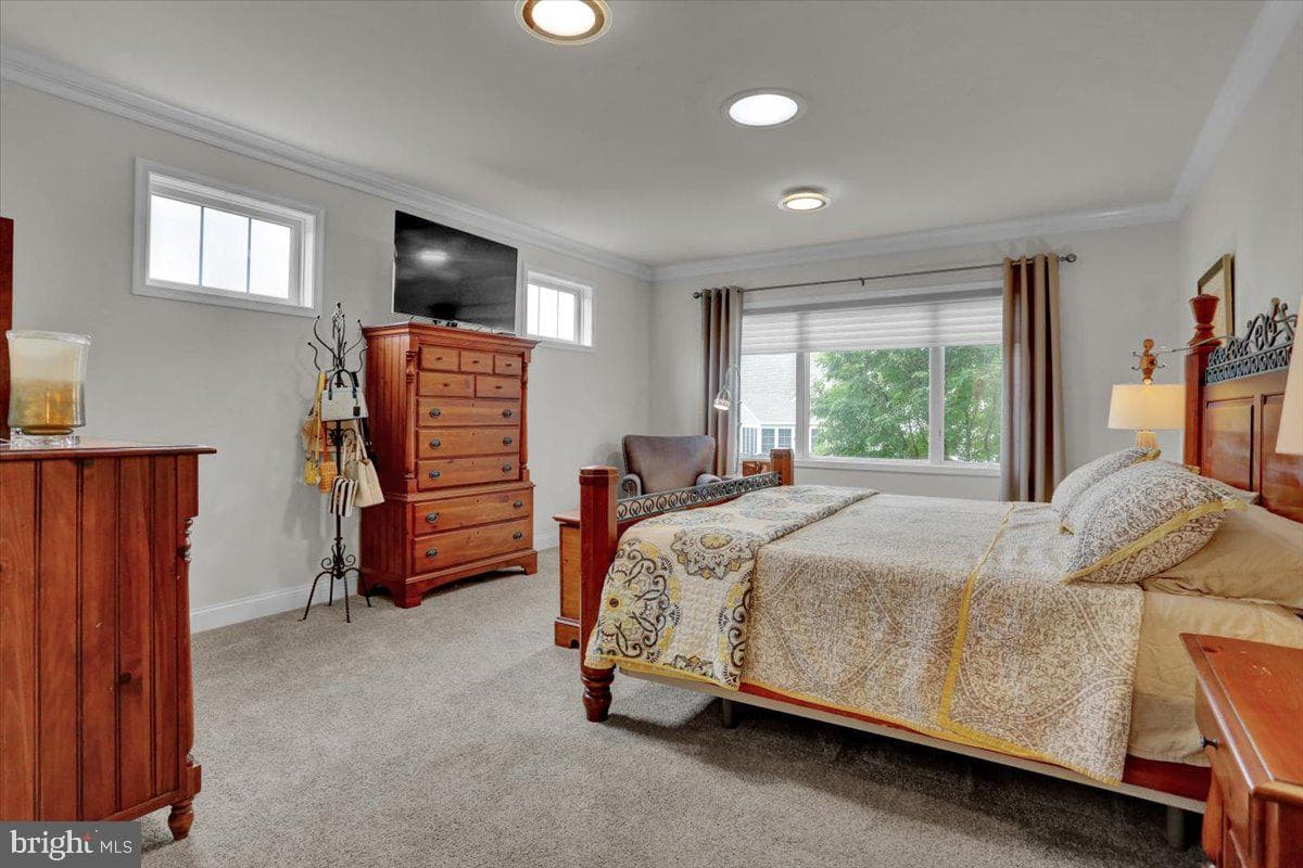 1026 Grant Circle photo 33