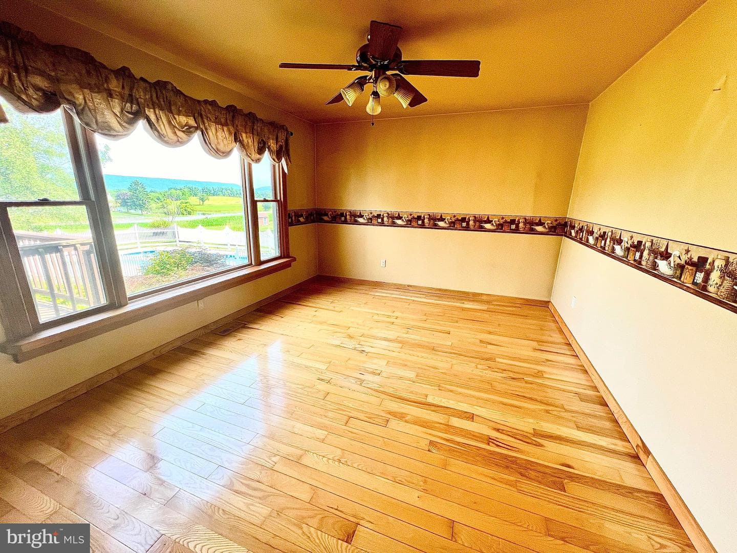 5 Hilltop Drive photo 8