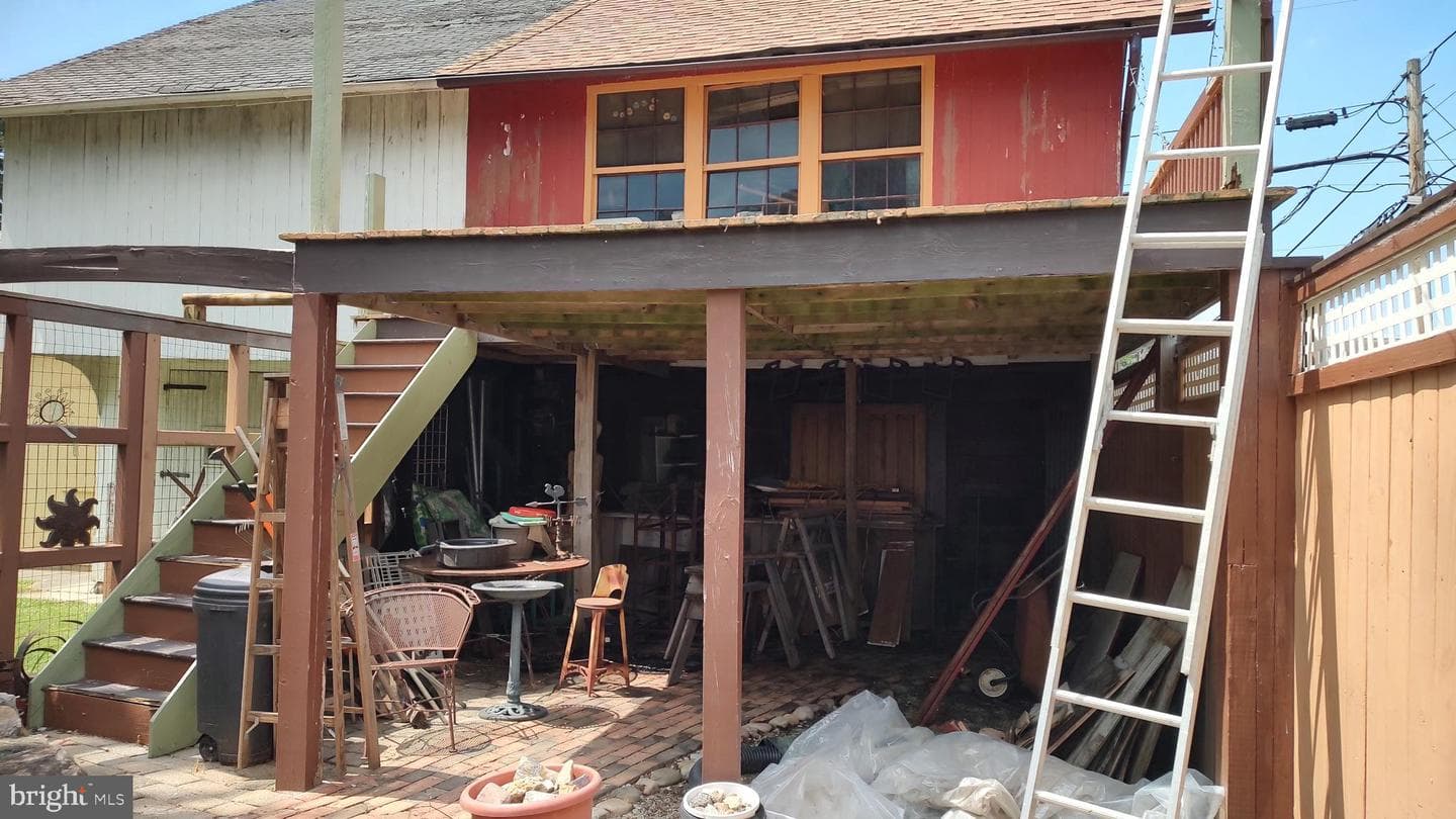 19 E Willow Street photo 22