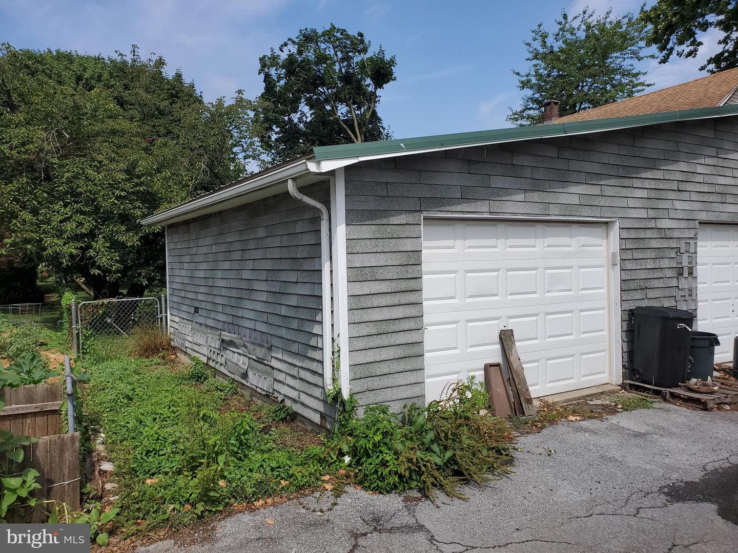 524 S Railroad Street photo 36