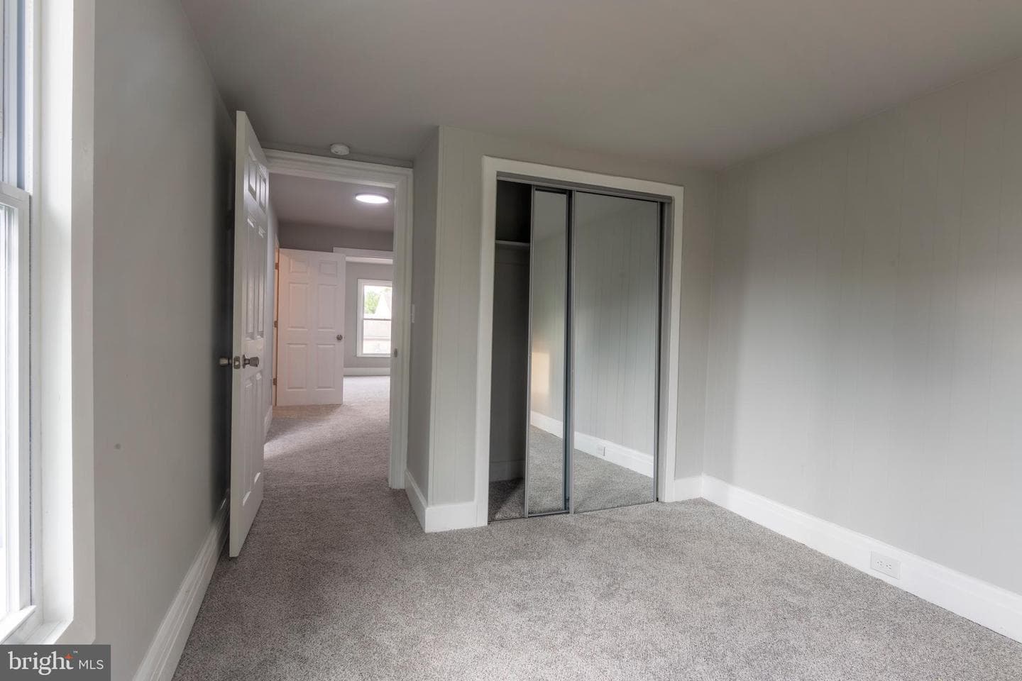 1032 Guilford Street photo 22