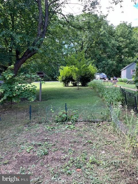 330 Boyd Street photo 5