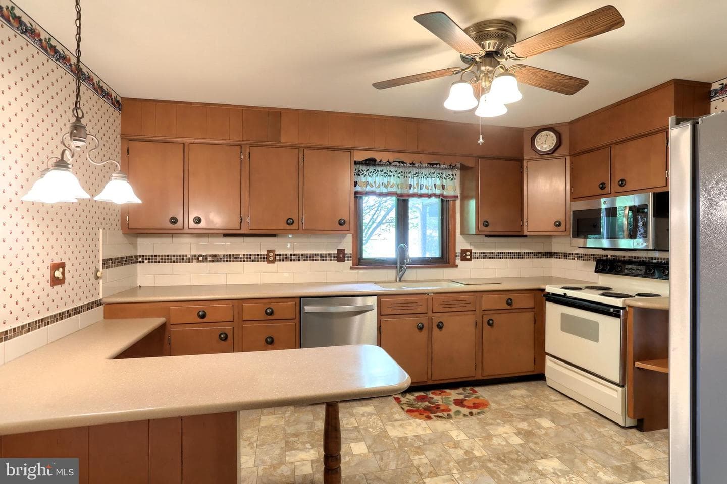 307 Ridge Road photo 6