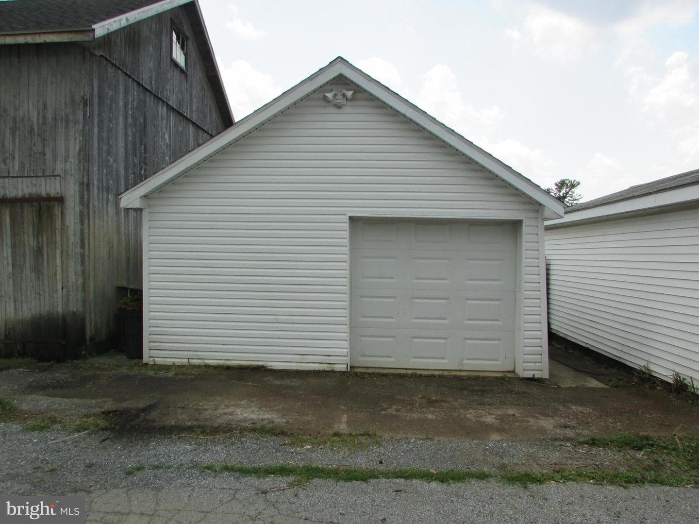 5 E Maple Avenue photo 6