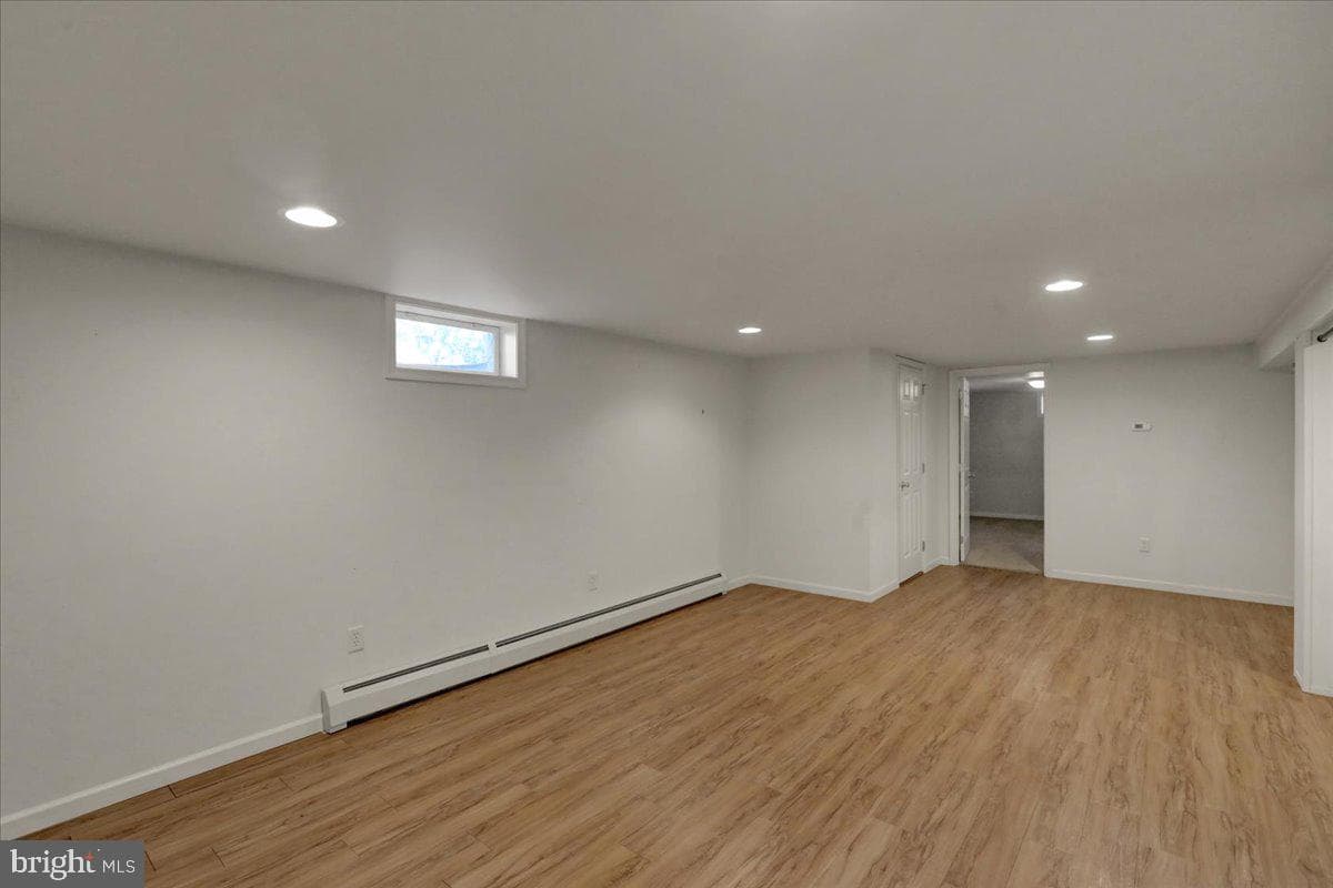505 E Walnut Street photo 33