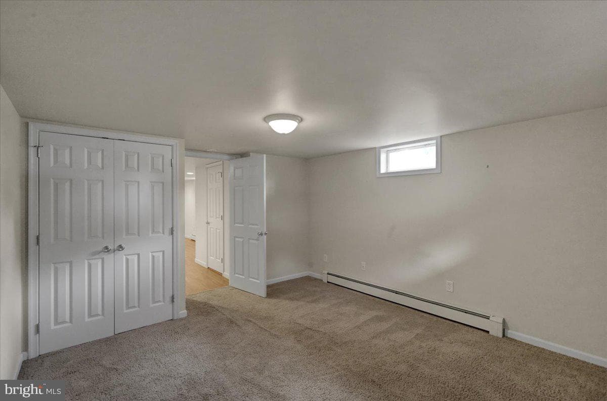 505 E Walnut Street photo 37