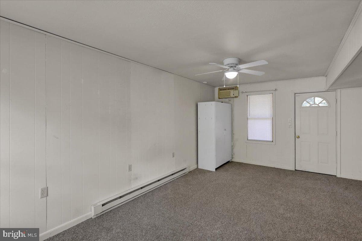505 E Walnut Street photo 53