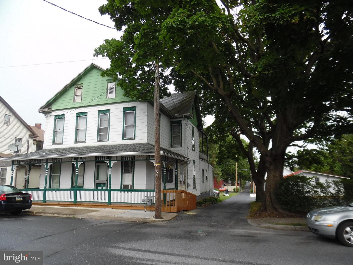 28 N Railroad Street photo 1