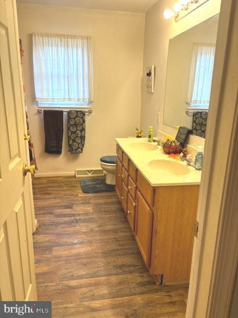 341 Lighthouse Drive photo 6