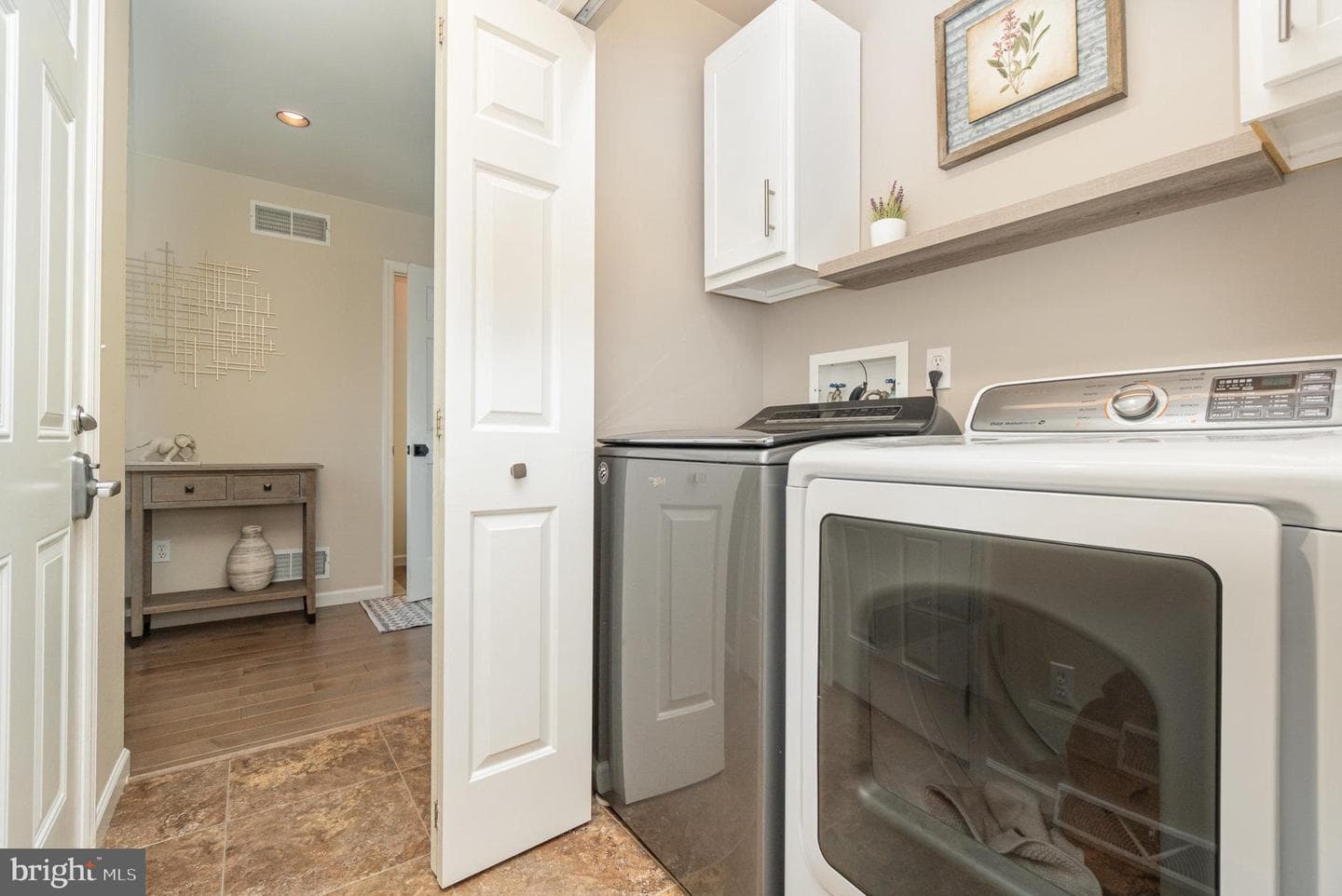 398 Springbrook Drive photo 17