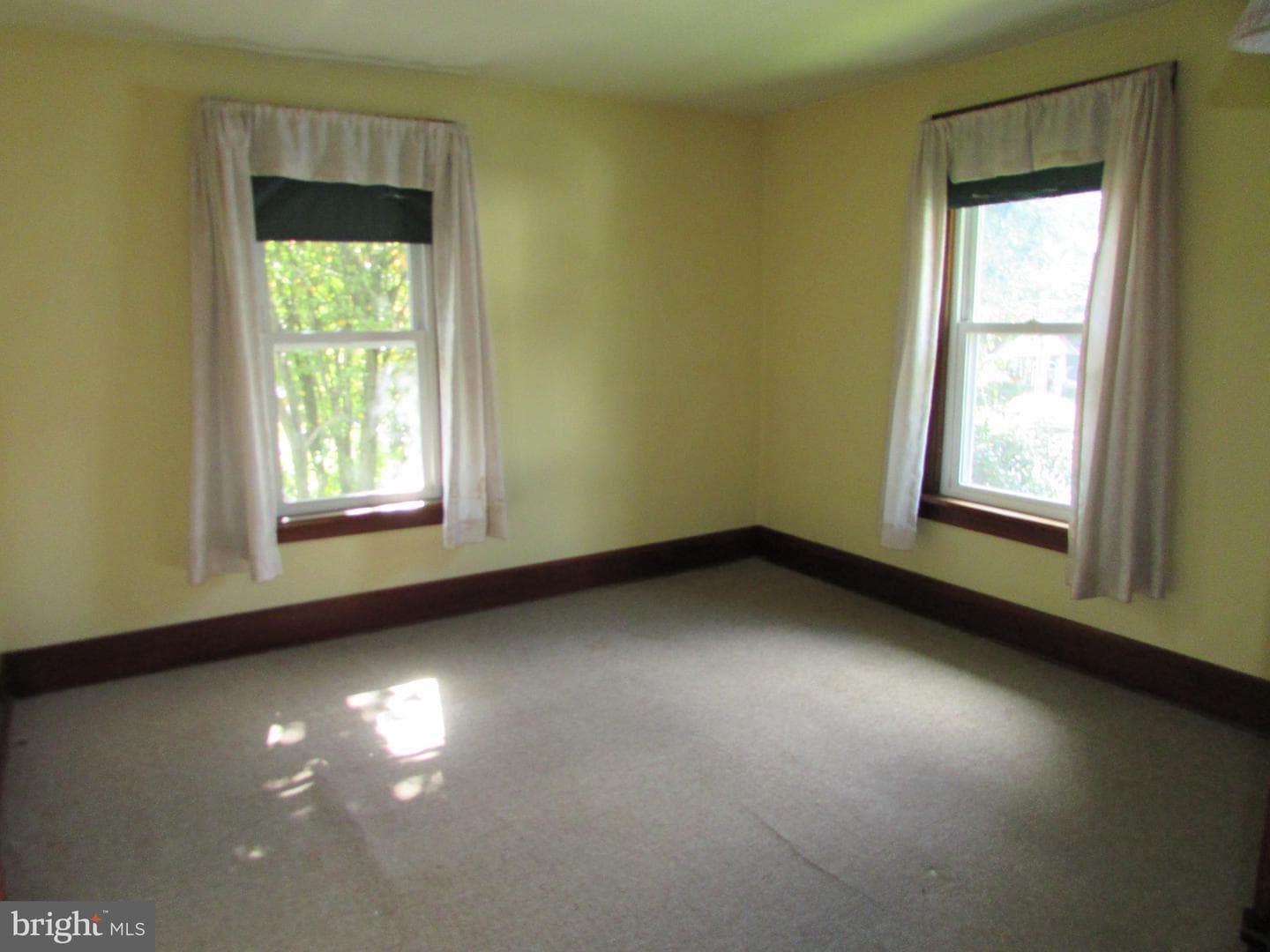 437 W Main Avenue photo 12