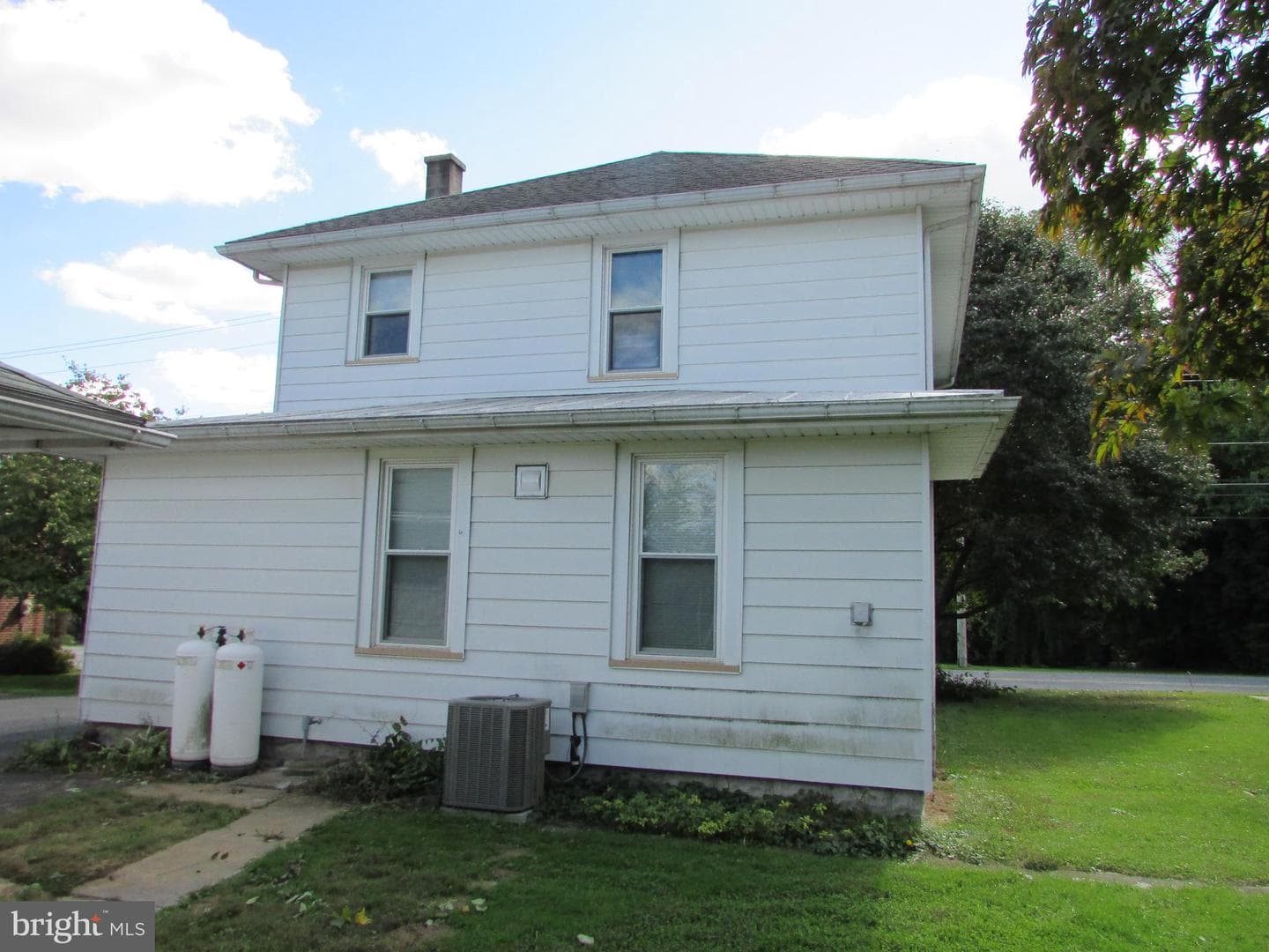 437 W Main Avenue photo 5