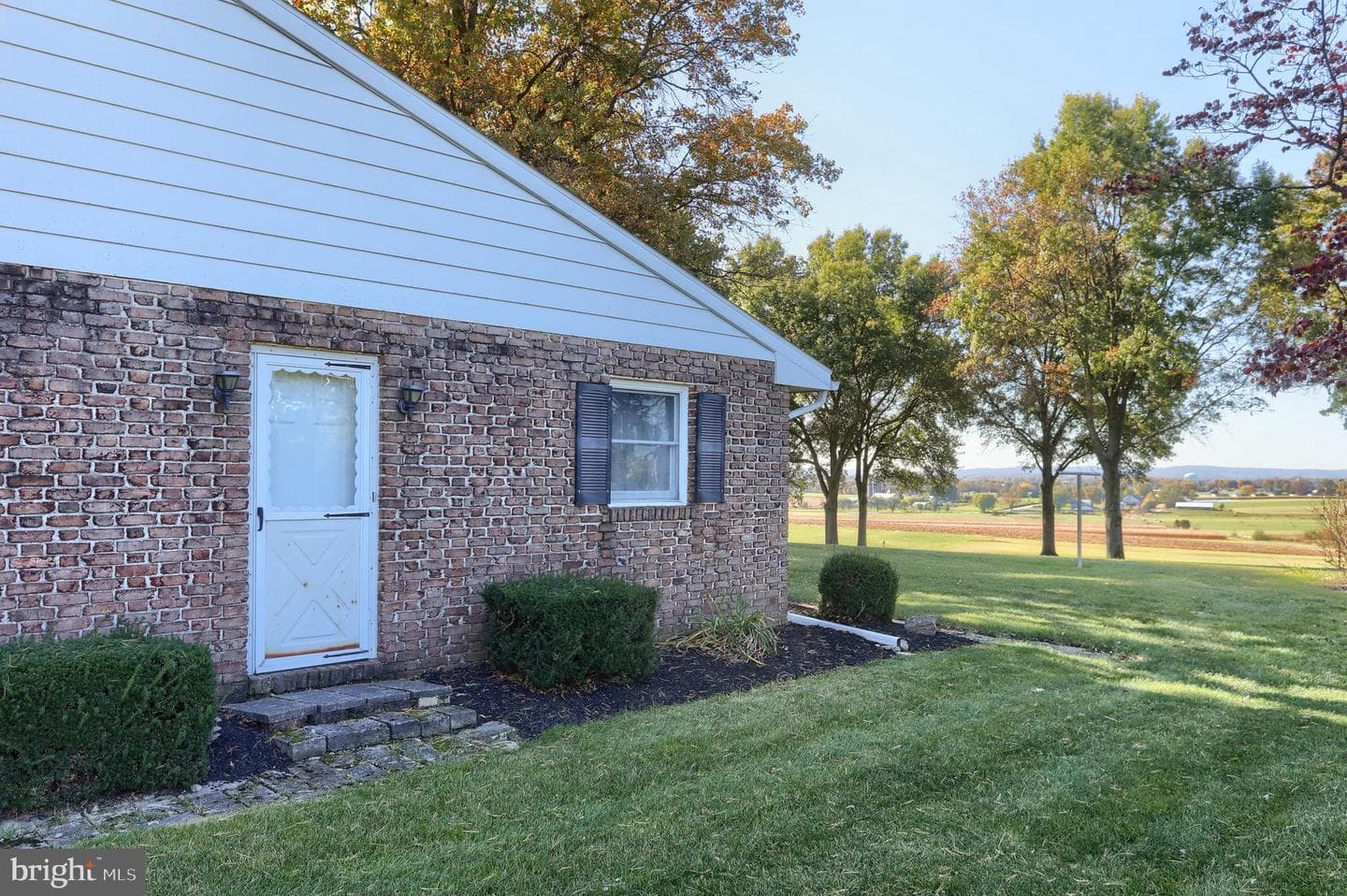221 Golf Road photo 34