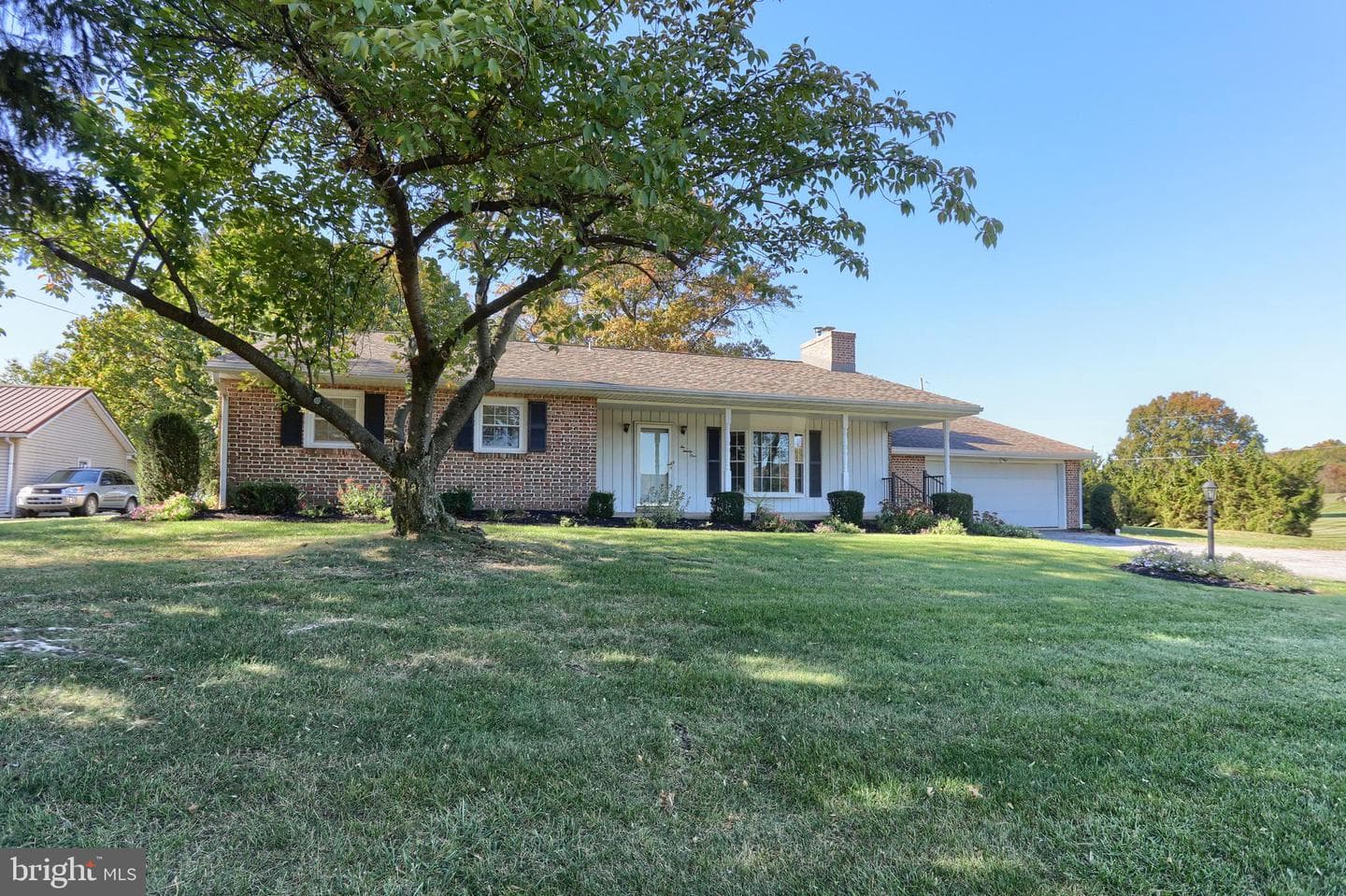 221 Golf Road photo 36
