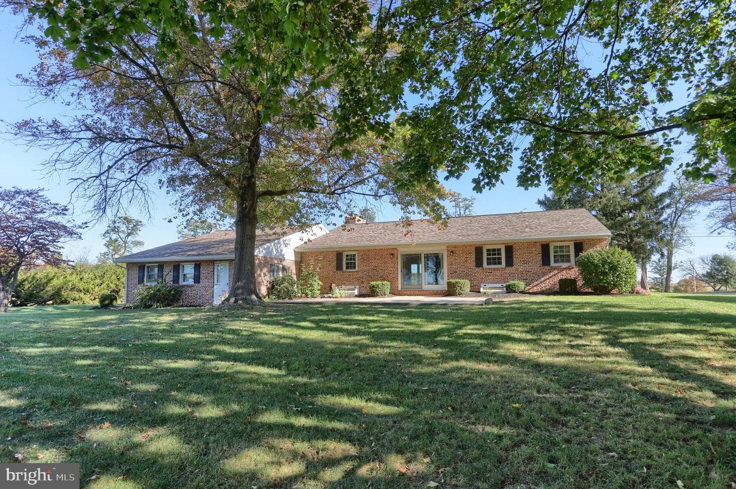 221 Golf Road photo 40