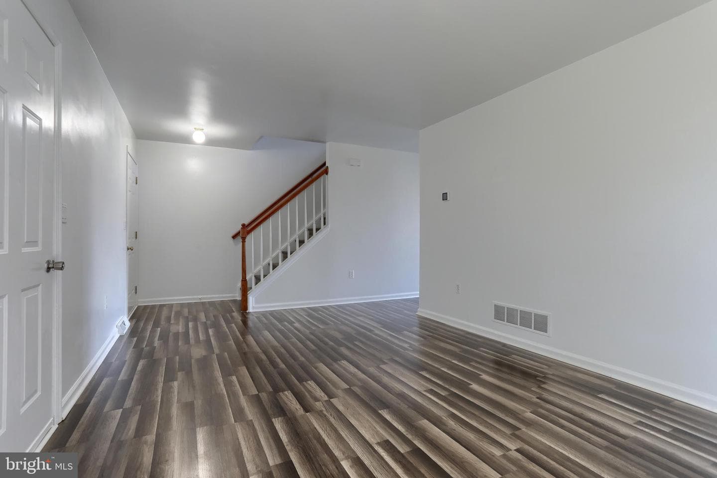2127 Penn Street photo 10