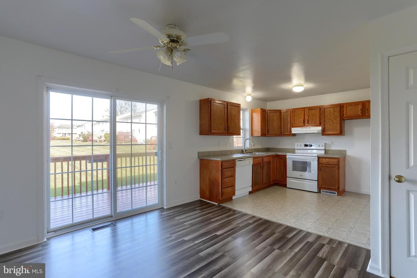 2127 Penn Street photo 14