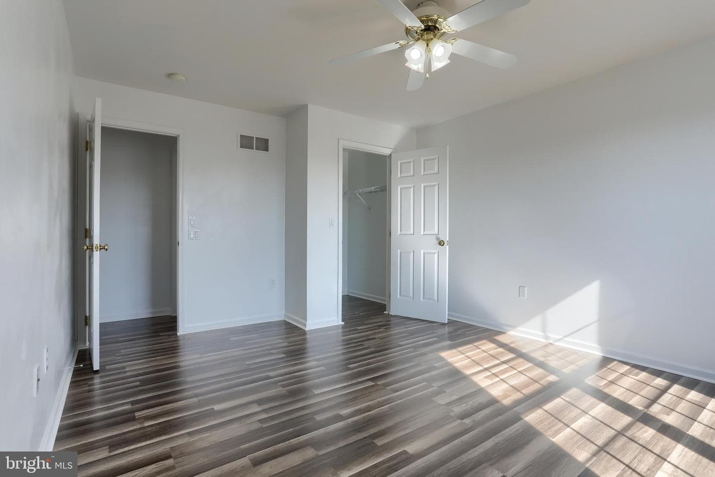 2127 Penn Street photo 22