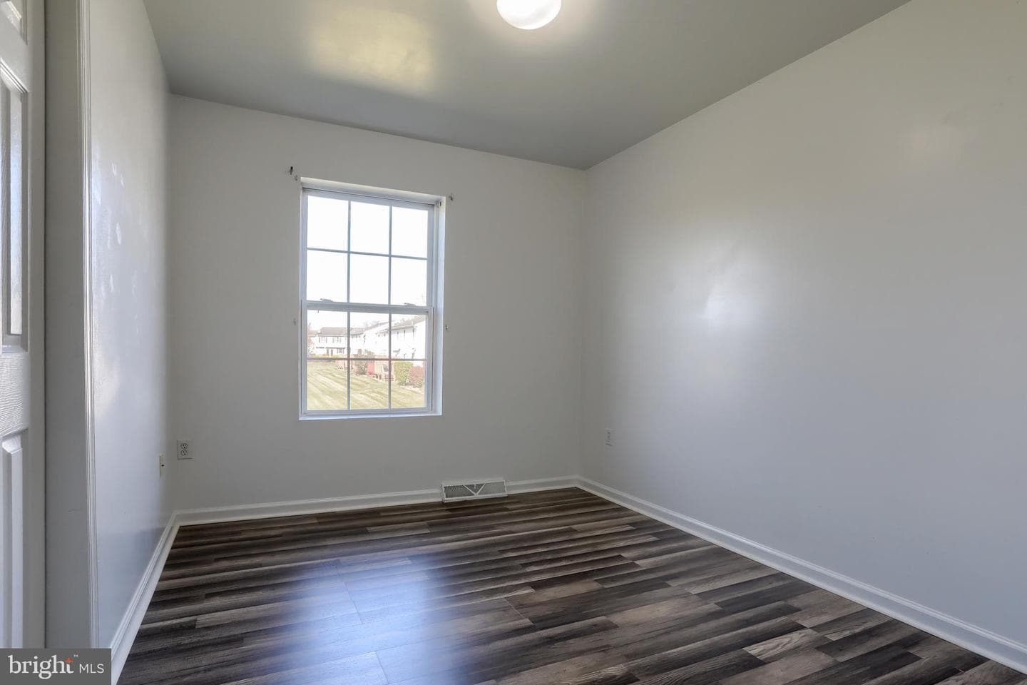 2127 Penn Street photo 26