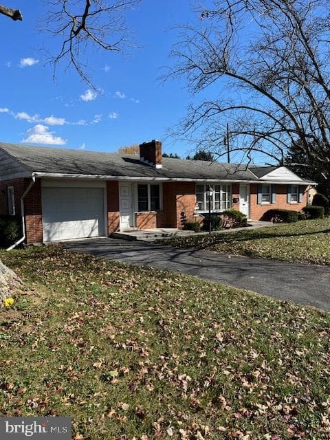 1104 S 4th Avenue photo 2