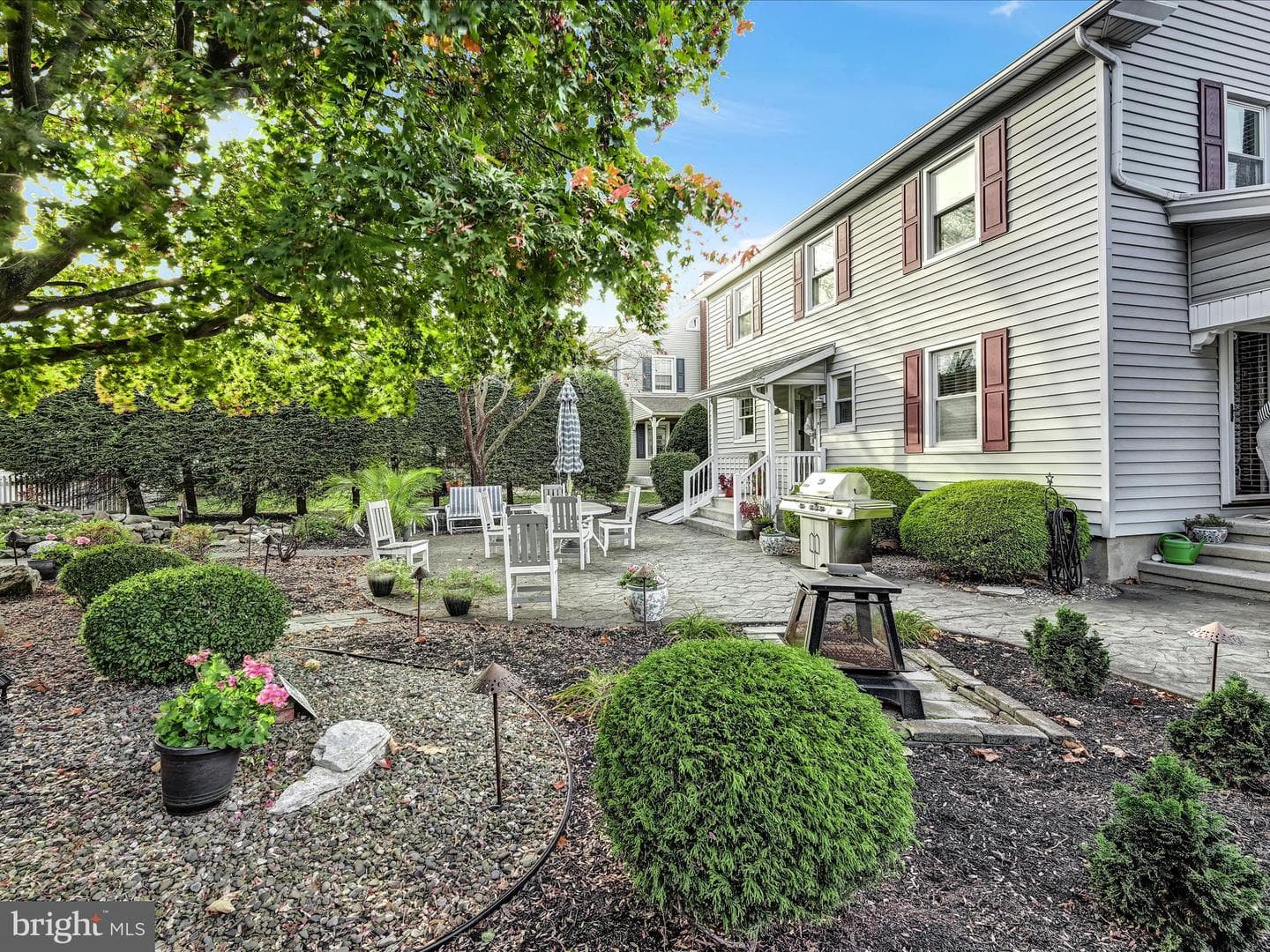 24 E Poplar Street photo 22