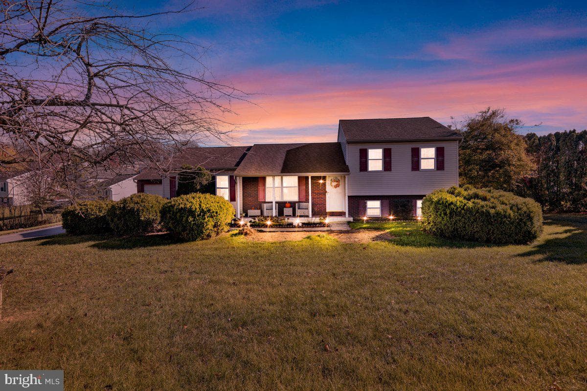 107 E Brookfield Drive photo 6