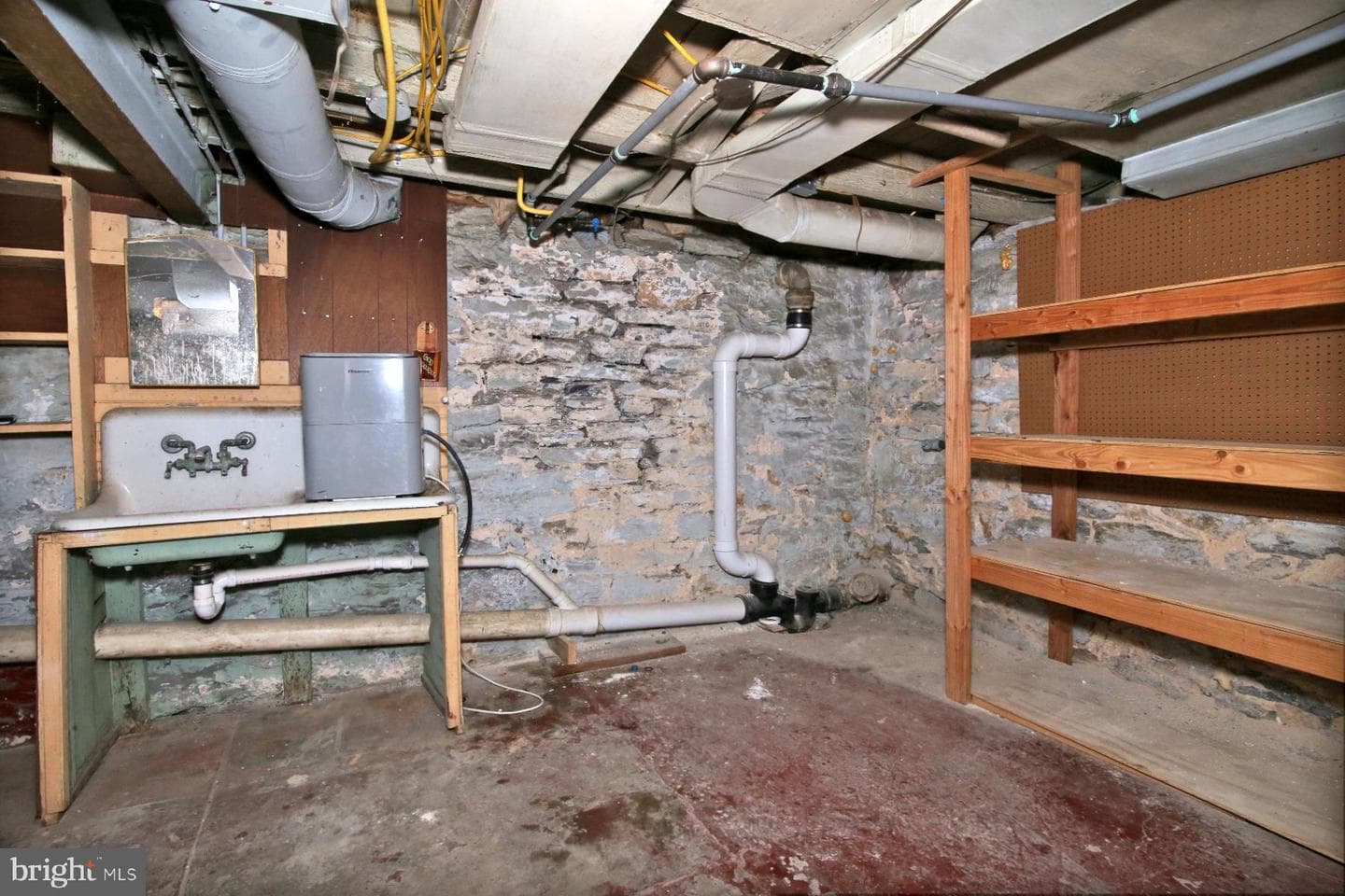 345 N 11th Street photo 17