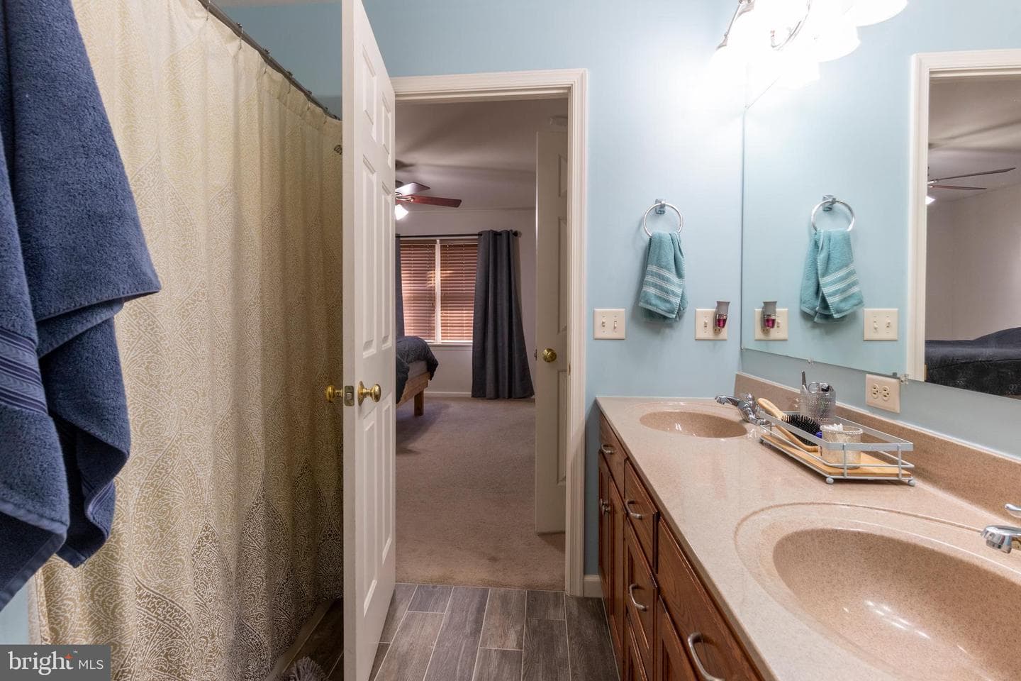 407 Charles Street photo 20
