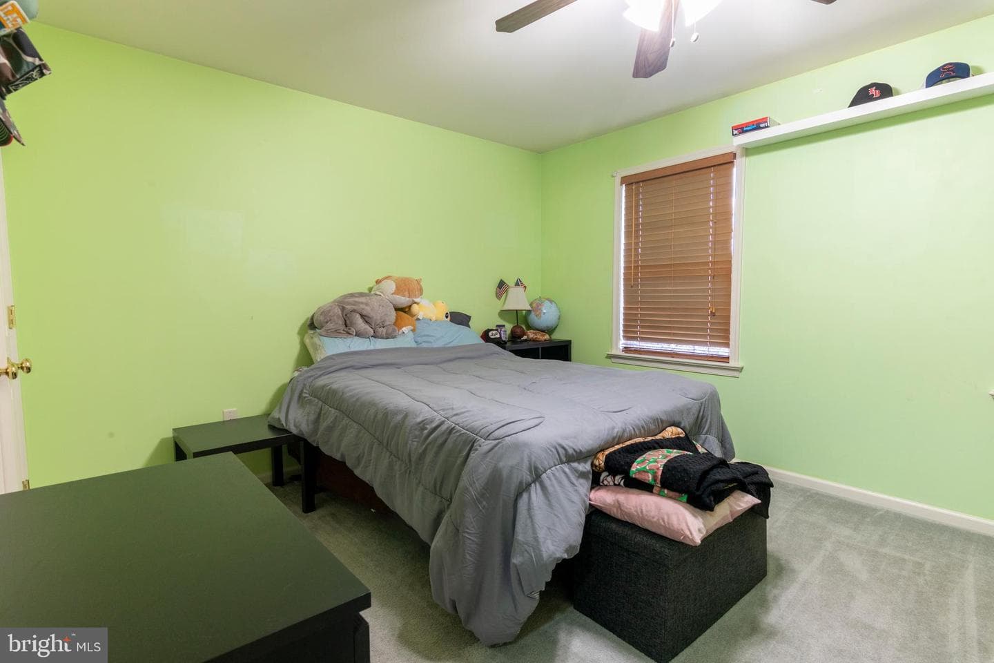 407 Charles Street photo 27