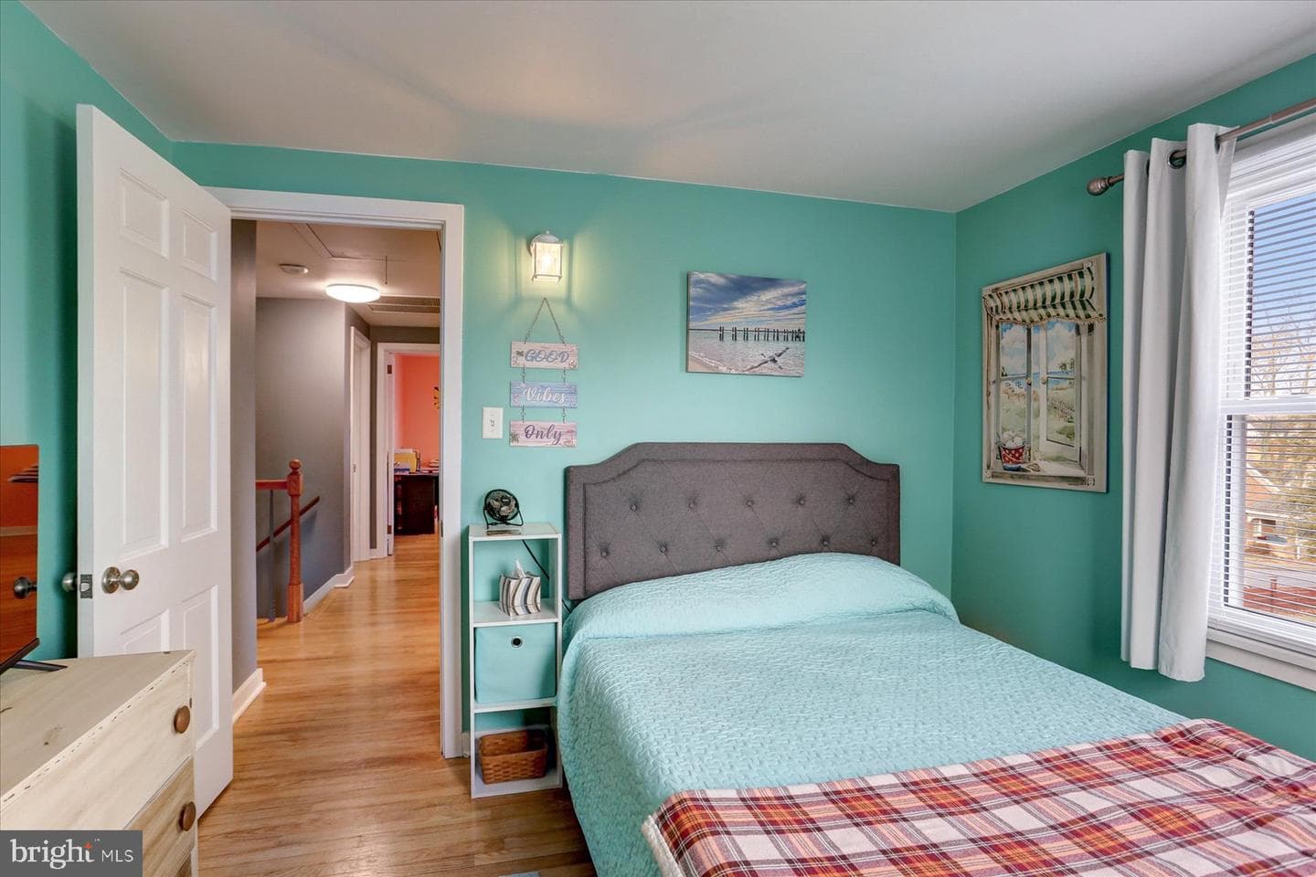101 E Walnut Street photo 20