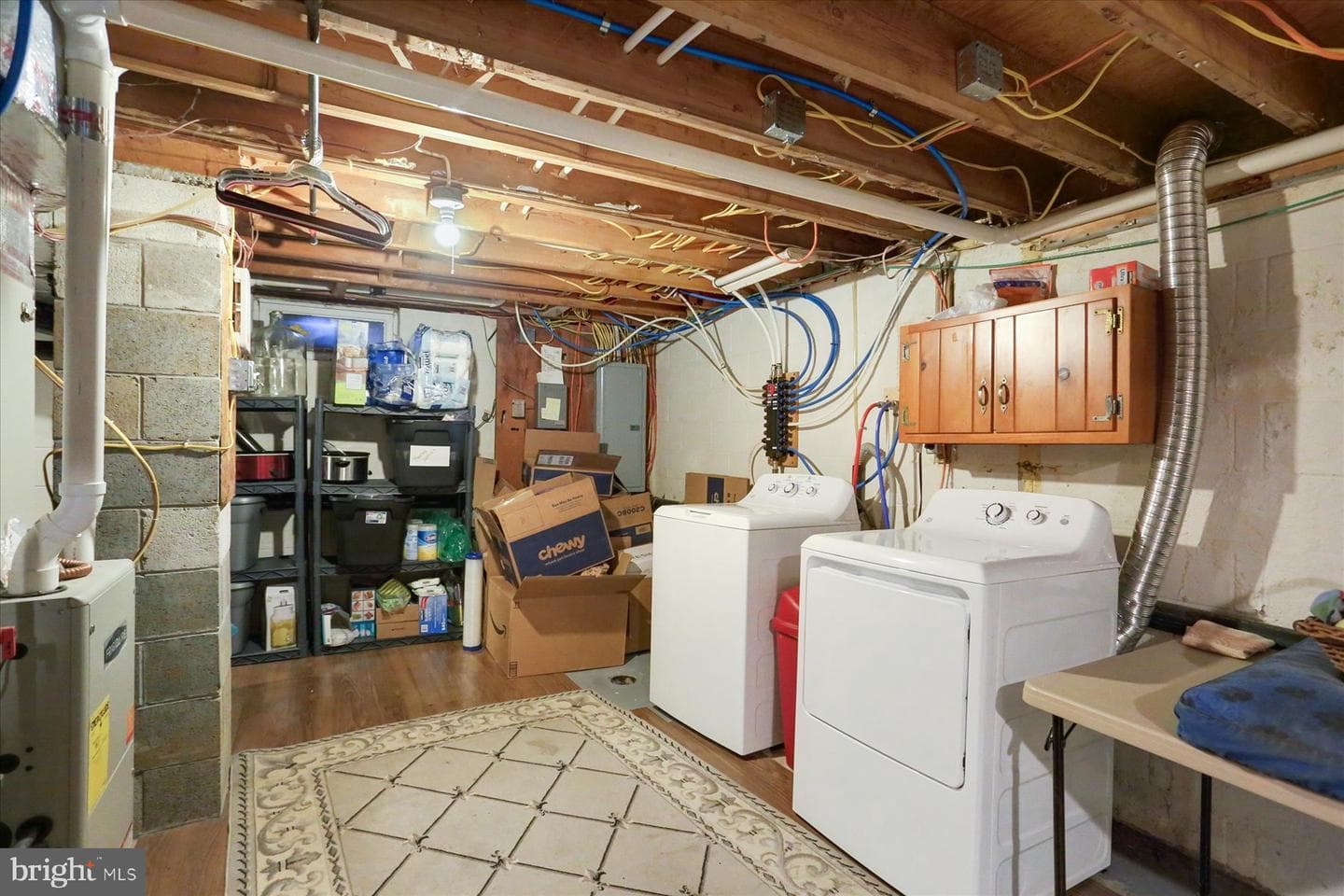 101 E Walnut Street photo 30