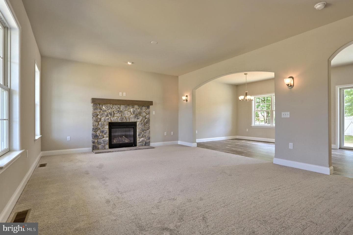01 Rolling Meadow Rd, Lebanon