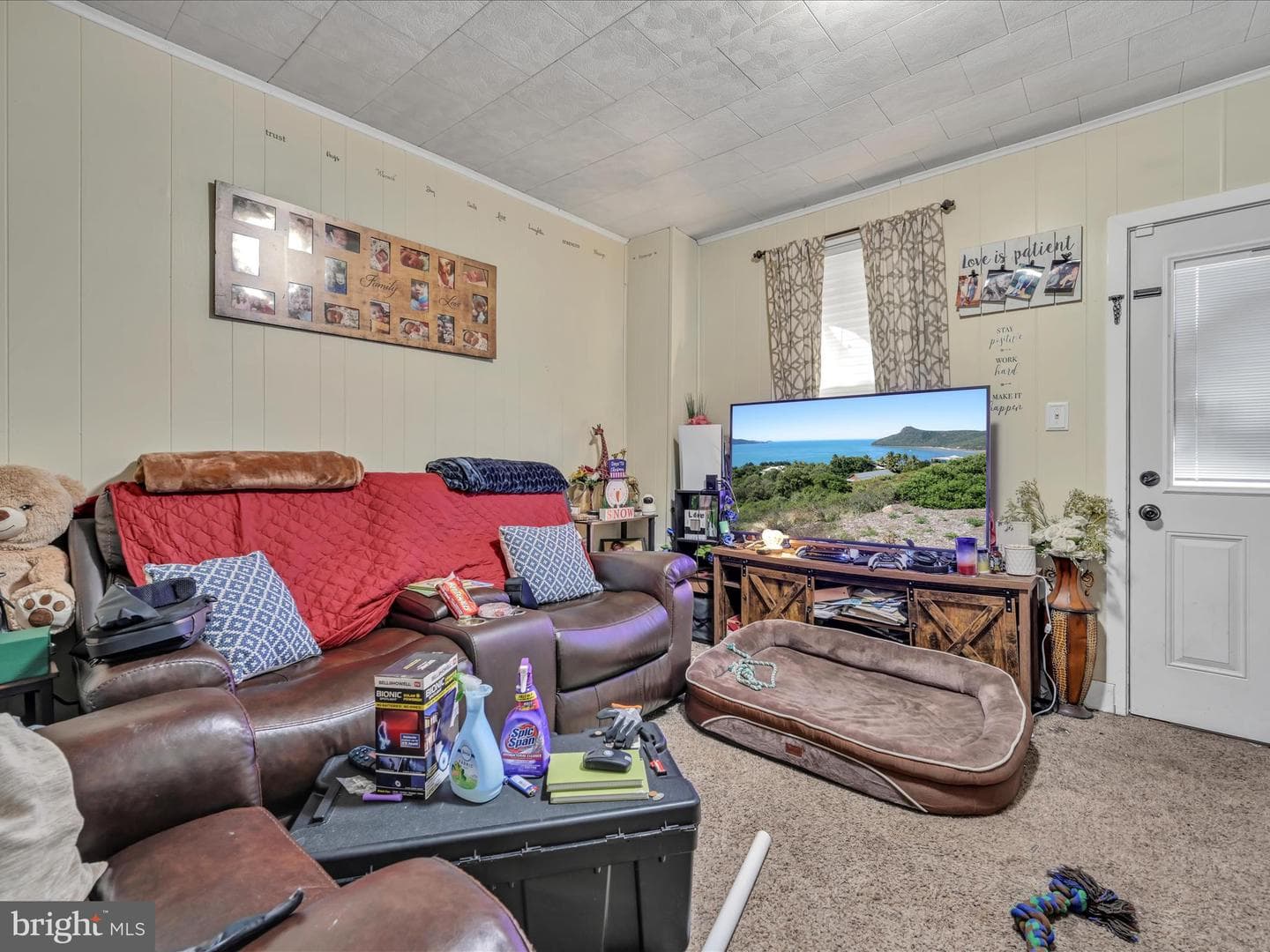2424 Guilford Street photo 3