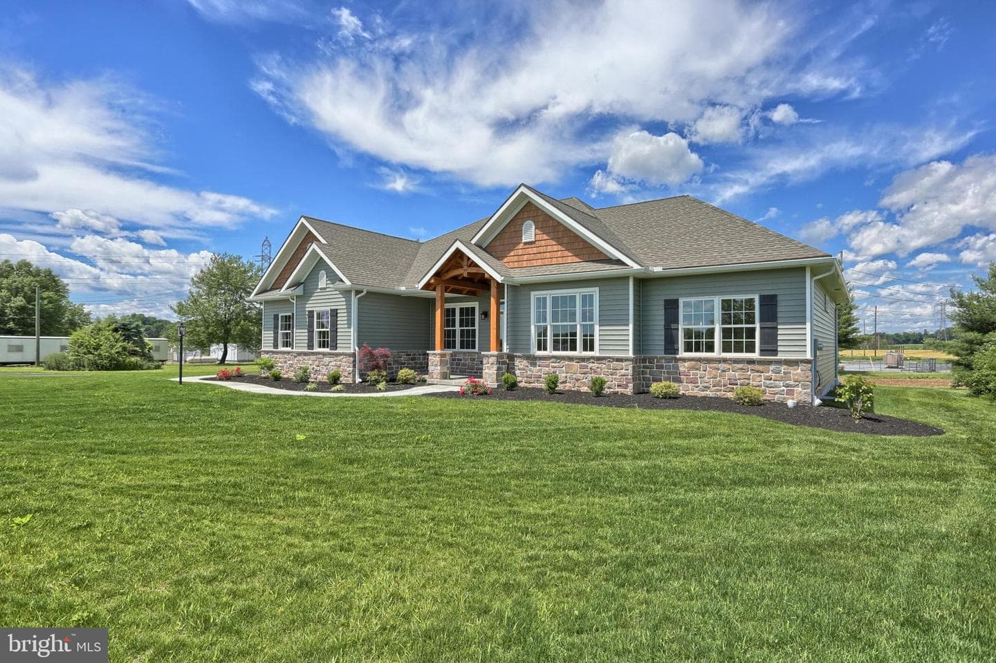 022 Rolling Meadow Rd, Lebanon