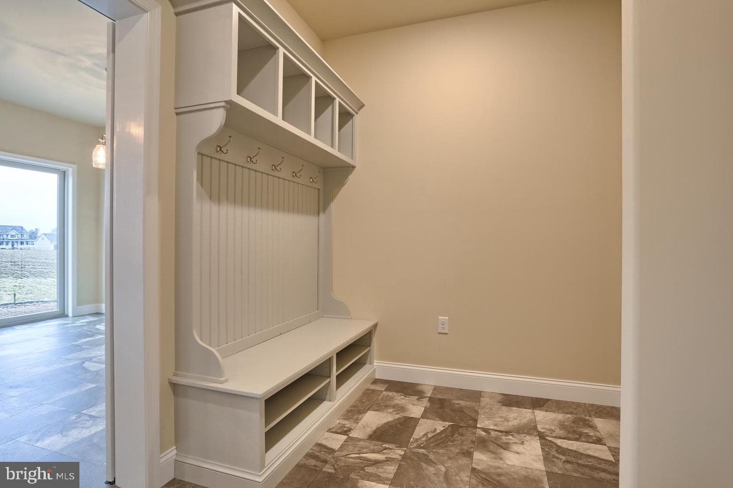 023 Rolling Meadow Rd photo 24