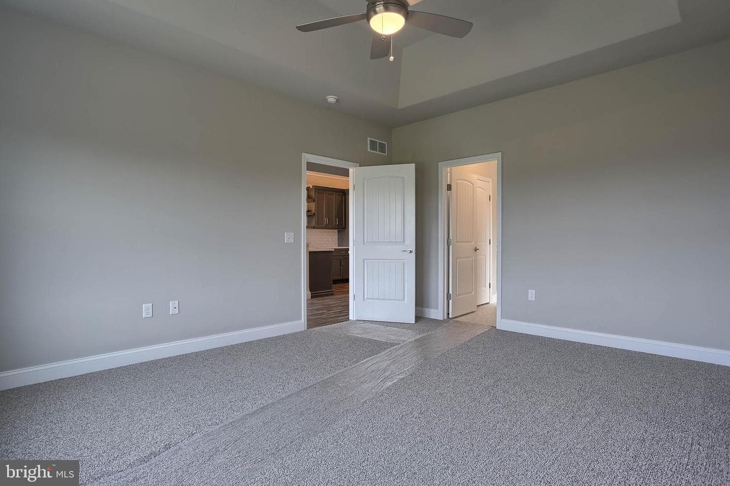 021 Rolling Meadow Road photo 25