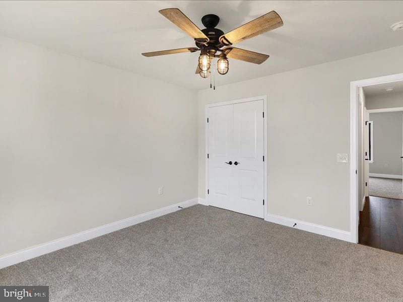 013 Rolling Meadow Road photo 30