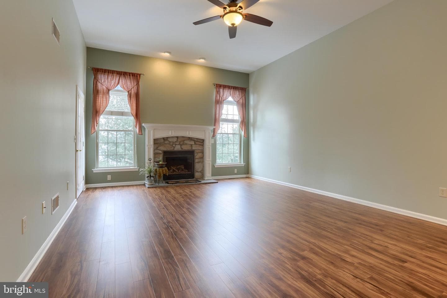 809 Briar Edge Court photo 11