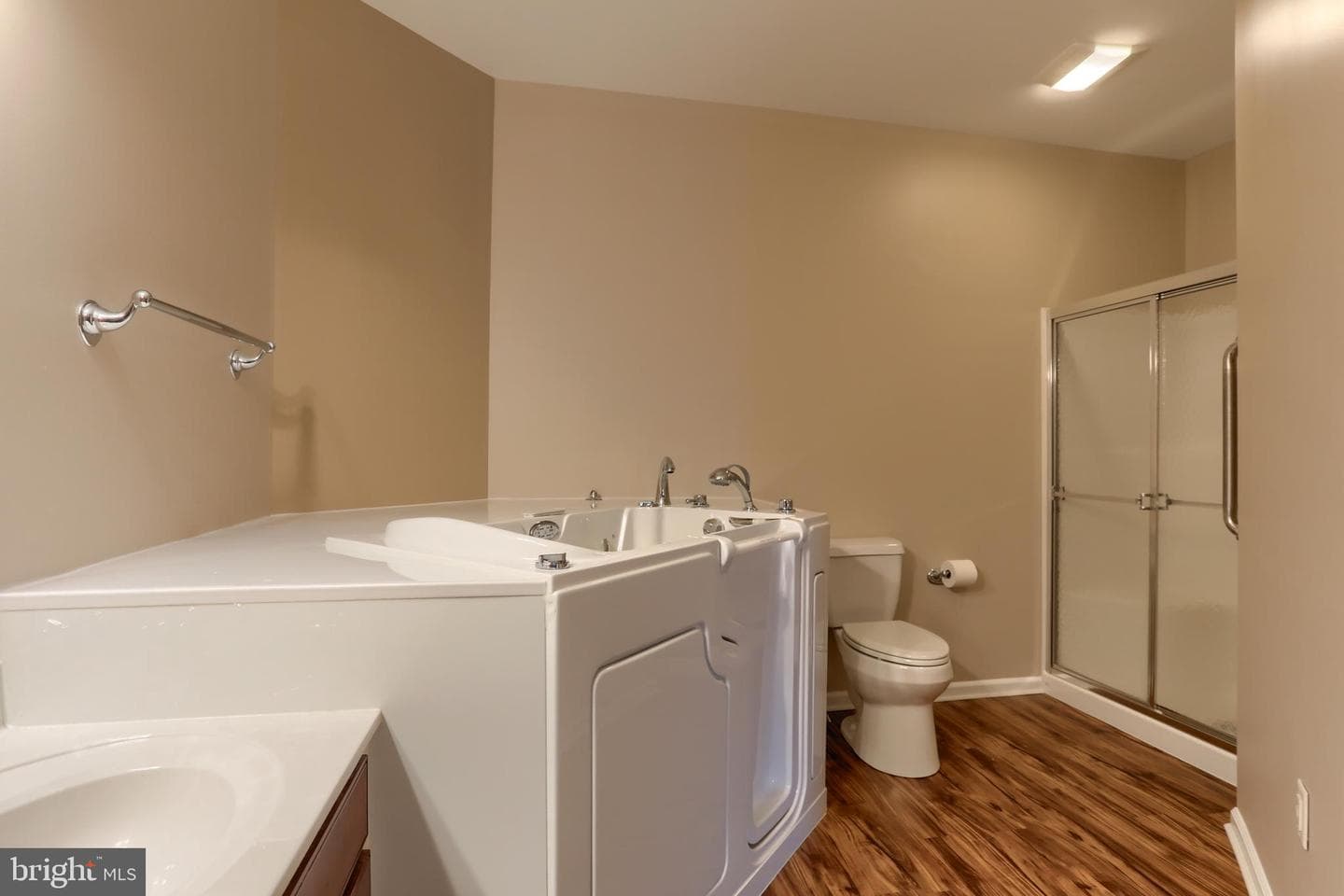 809 Briar Edge Court photo 17