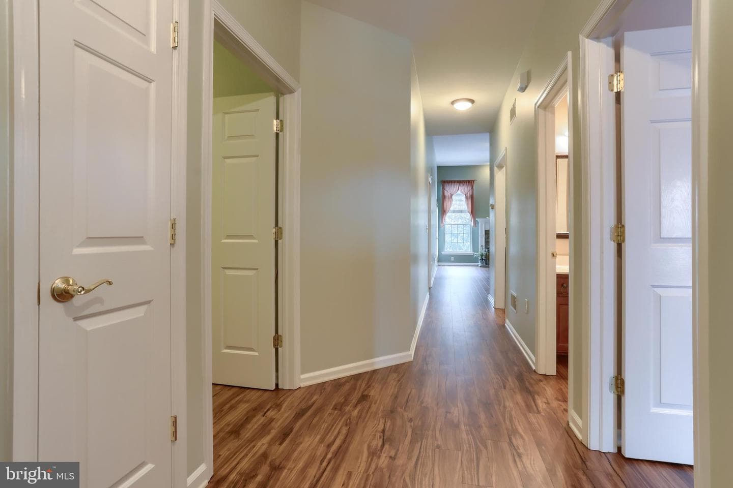 809 Briar Edge Court photo 3