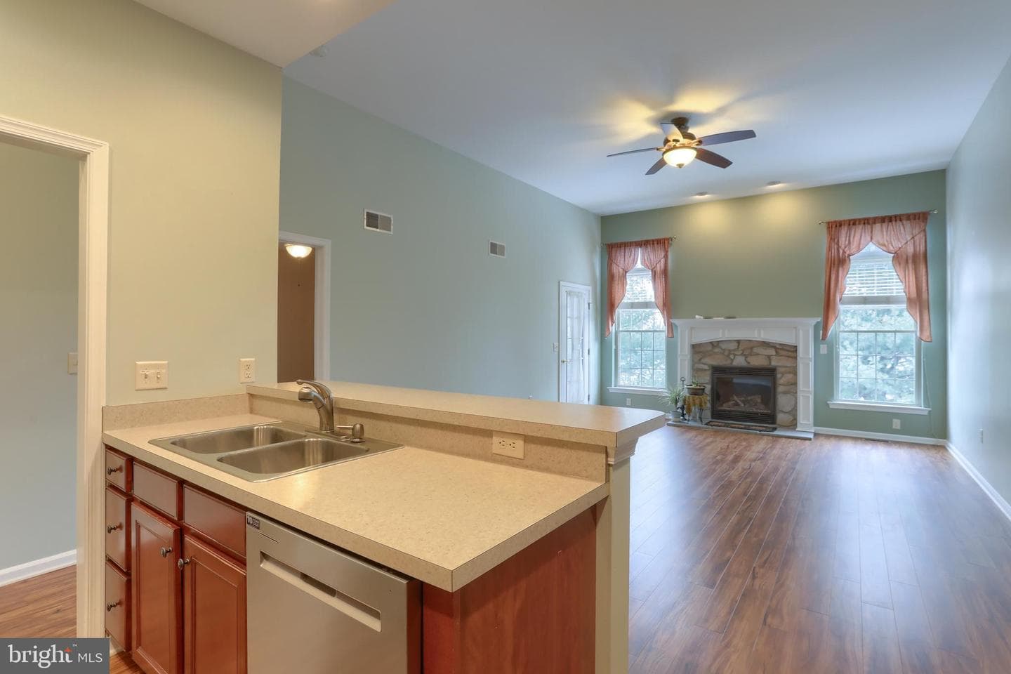 809 Briar Edge Court photo 7